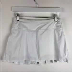 Lululemon White pace setter skirt